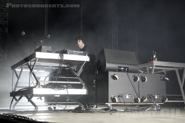JAMIE XX - 2023-08-19 - SAINT MALO - Fort de St Pere - James Thomas Smith